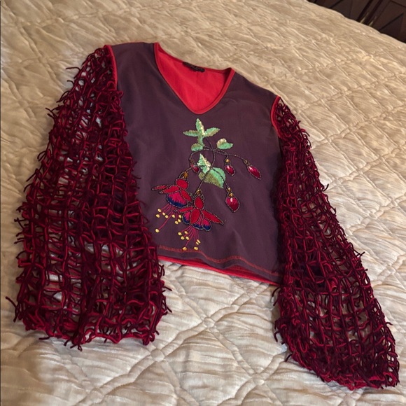 Kanika Cruz floral sequin embroidered open-knit crochet fringe sleeves top sz.S - Picture 10 of 13